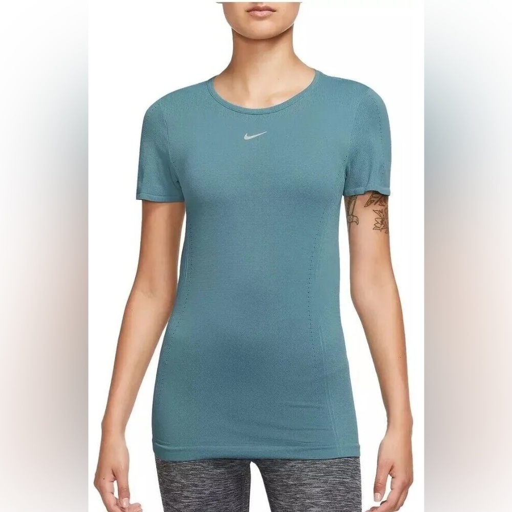 Nike - Dri-FIT ADV Slim-Fit Short-Sleeve Top (NWOT)